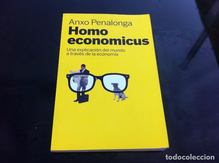Gebrauchte B&uuml;cher: ANXO PENALONGA.  HOMO ECONOMICUS. UNA EXPLICACI&Oacute;N DEL MUNDO A TRAV&Eacute;S DE LA ECONOM&Iacute;A. 2011