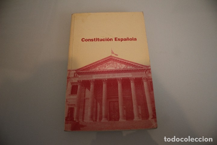 Libros de segunda mano: LA CONSTITUCI&Oacute;N ESPA&Ntilde;OLA - Foto 1