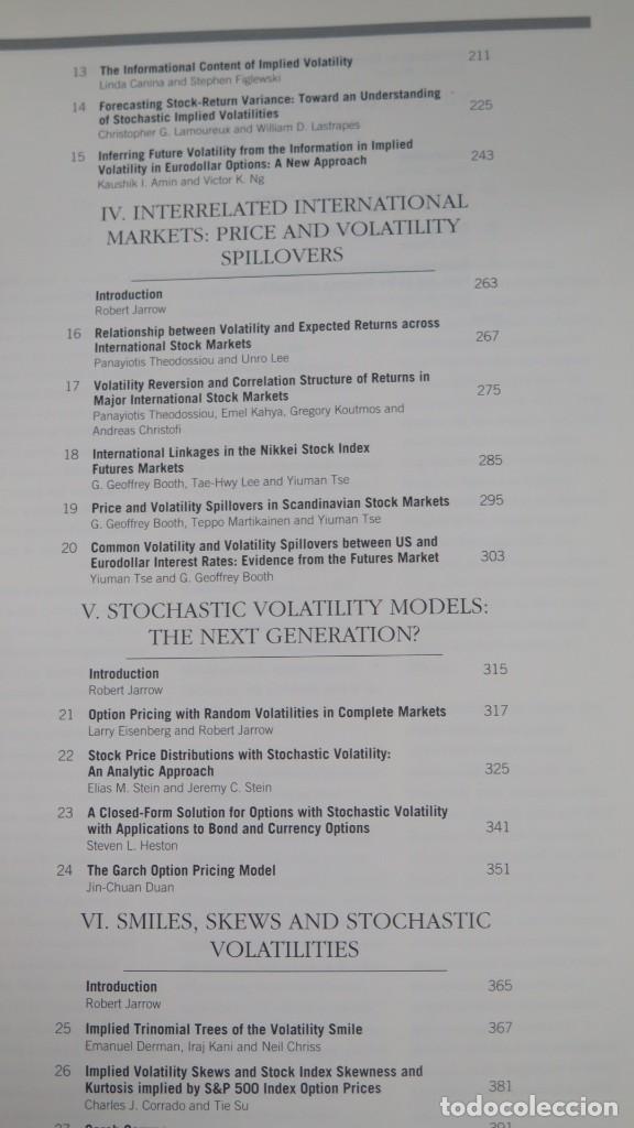Libros de segunda mano: Volatility. New Estimation Techniques for Pricing Derivatives - Foto 3