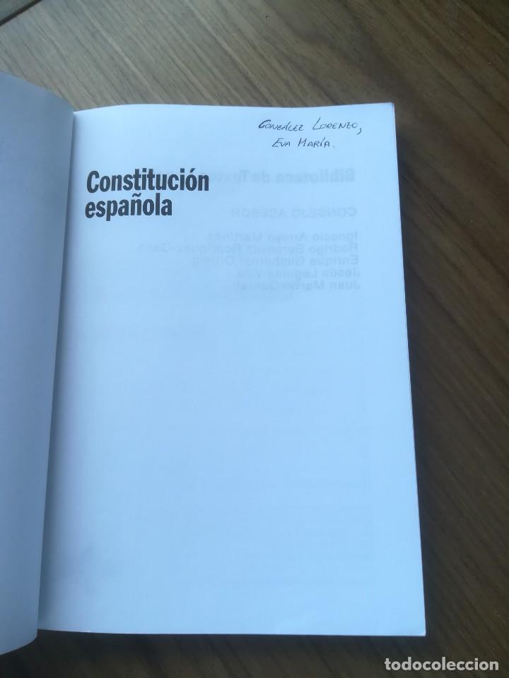 Libros de segunda mano: CONSTITUCION ESPA&Ntilde;OLA -TECNOS 2010 - - Foto 2