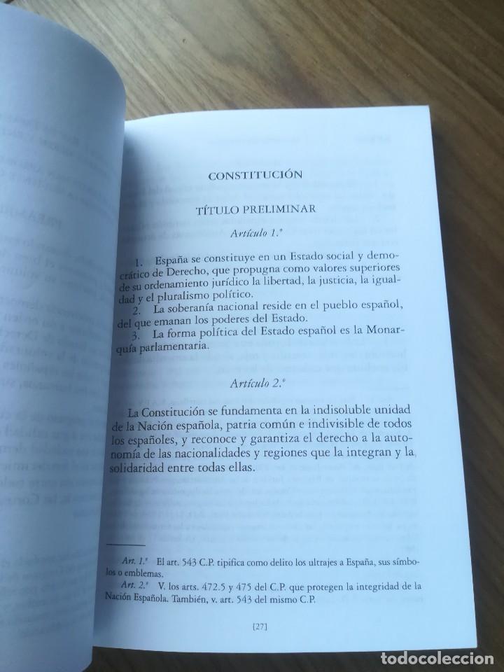 Libros de segunda mano: CONSTITUCION ESPA&Ntilde;OLA -TECNOS 2010 - - Foto 8