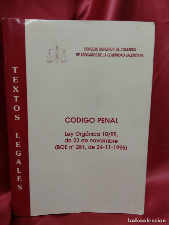 Gebrauchte B&uuml;cher: Textos legales, c&oacute;digo penal. L.6922-821