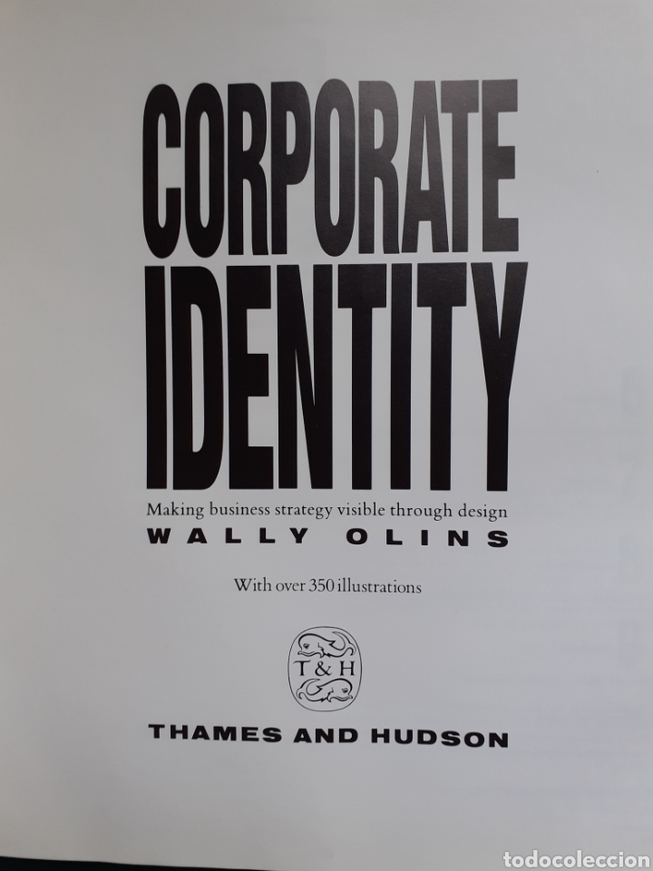 Libros de segunda mano: Corporate identity. Wally Olins - Foto 3