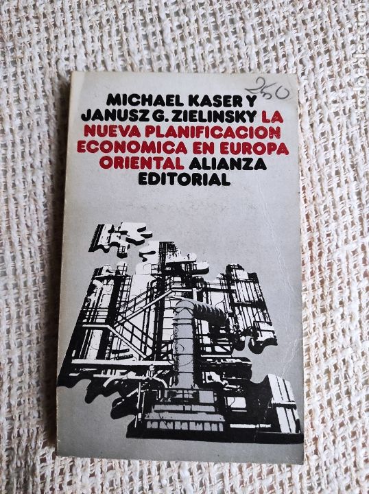 Libri di seconda mano: La nueva planificacion econ&oacute;mica en Europa Oriental, / Michael Kaser y Janusz G. Zielinsky