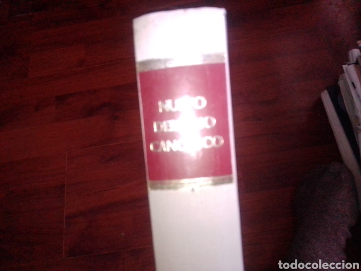 Libros de segunda mano: Nuevo Derecho Can&oacute;nico - Foto 2