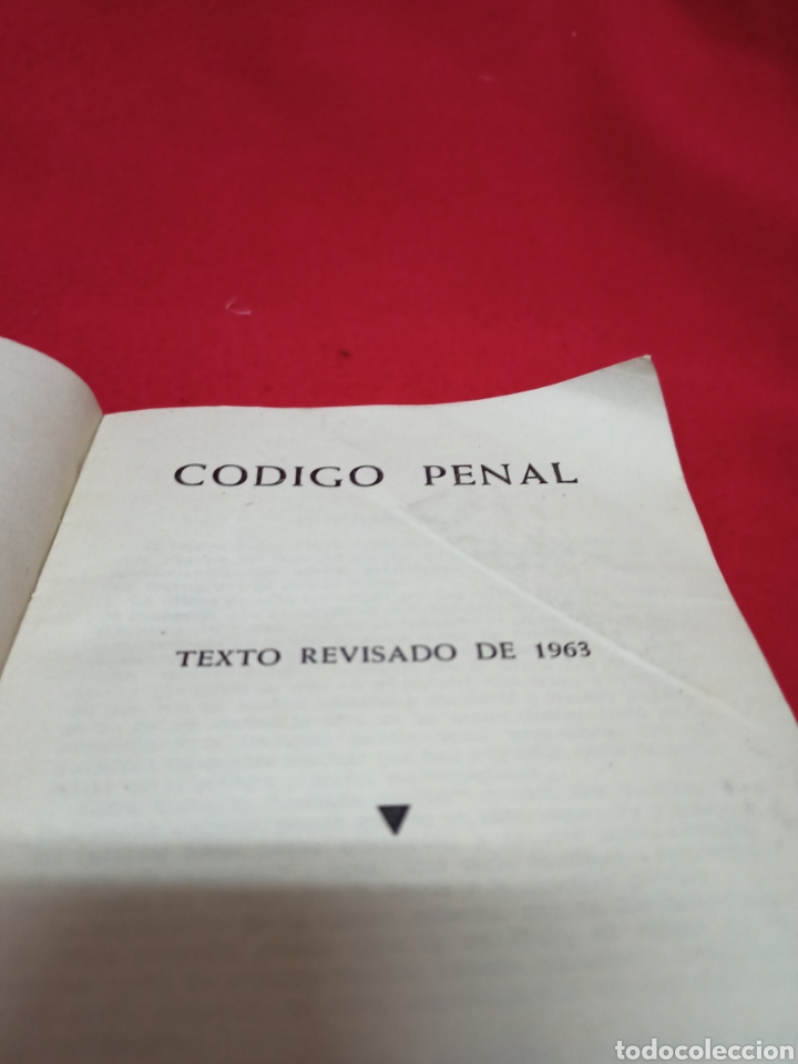 Libros de segunda mano: Libro C&oacute;digo Penal a&ntilde;o 1963 - Foto 2