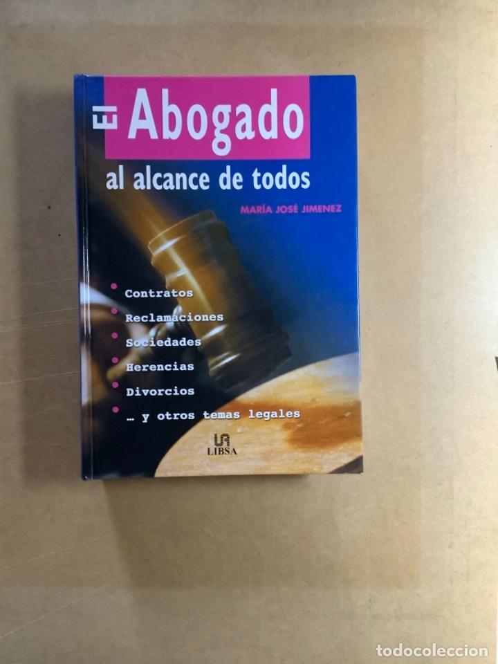 Libros de segunda mano: El abogado al alcance de todos. - Foto 1