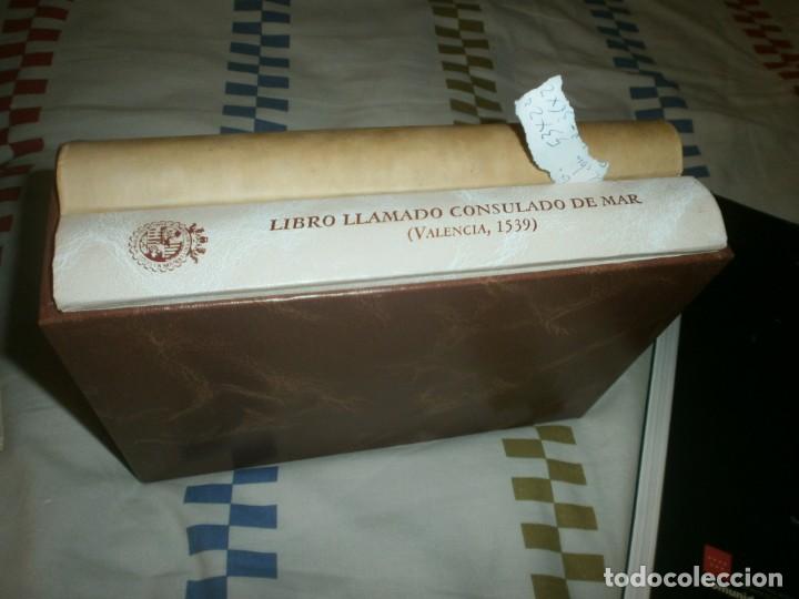 Gebrauchte B&uuml;cher: Libro Llamado Consulado de Mar Valencia 1539 estuche 2 libros facsimil 2003 C&aacute;mara comercio navegaci