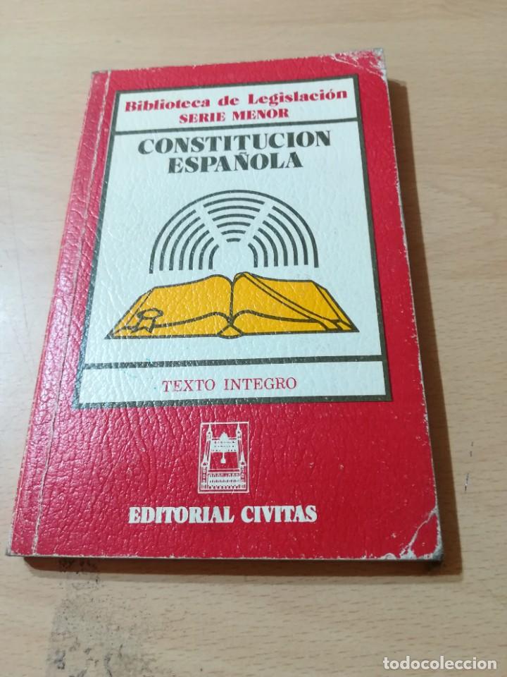 Libros de segunda mano: CONSTITUCION ESPA&Ntilde;OLA / / CIVITAS / AB303 - Foto 1