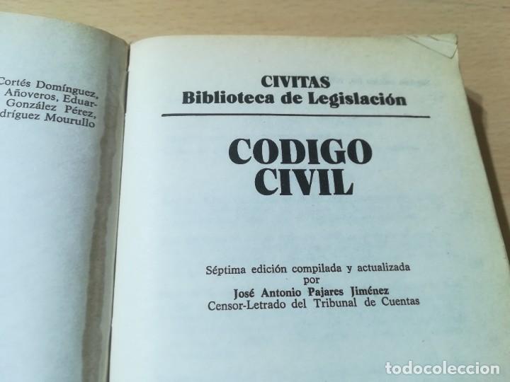 Libros de segunda mano: CODIGO CIVIL / / CIVITAS / AG36 - Foto 4