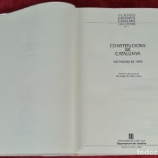 Libros de segunda mano: CONSTITUCIONS DE CATALUNYA. INCUNABLE DE 1495. JOSEP M. FONT RIUS. 1988.. Lote 276453923