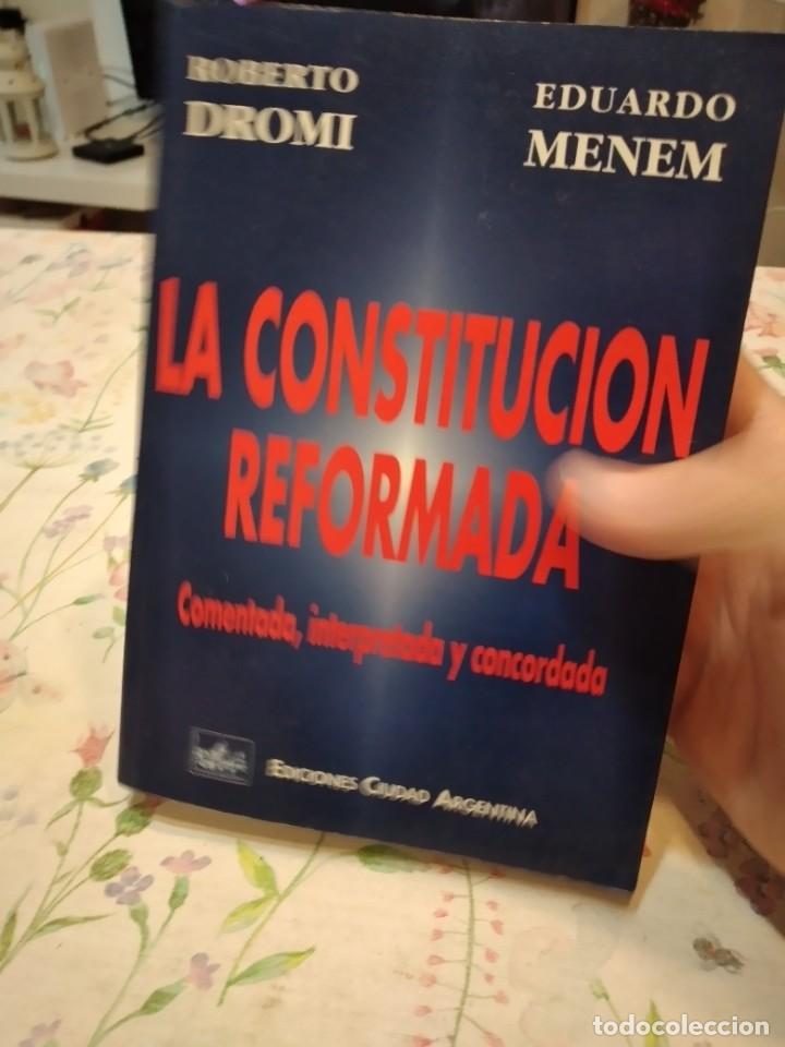 Libros de segunda mano: GG-829 LA CONSTITUCION REFORMADA. Comentada, interpretada y concordada - DROMI, Roberto - MENEM - Foto 1