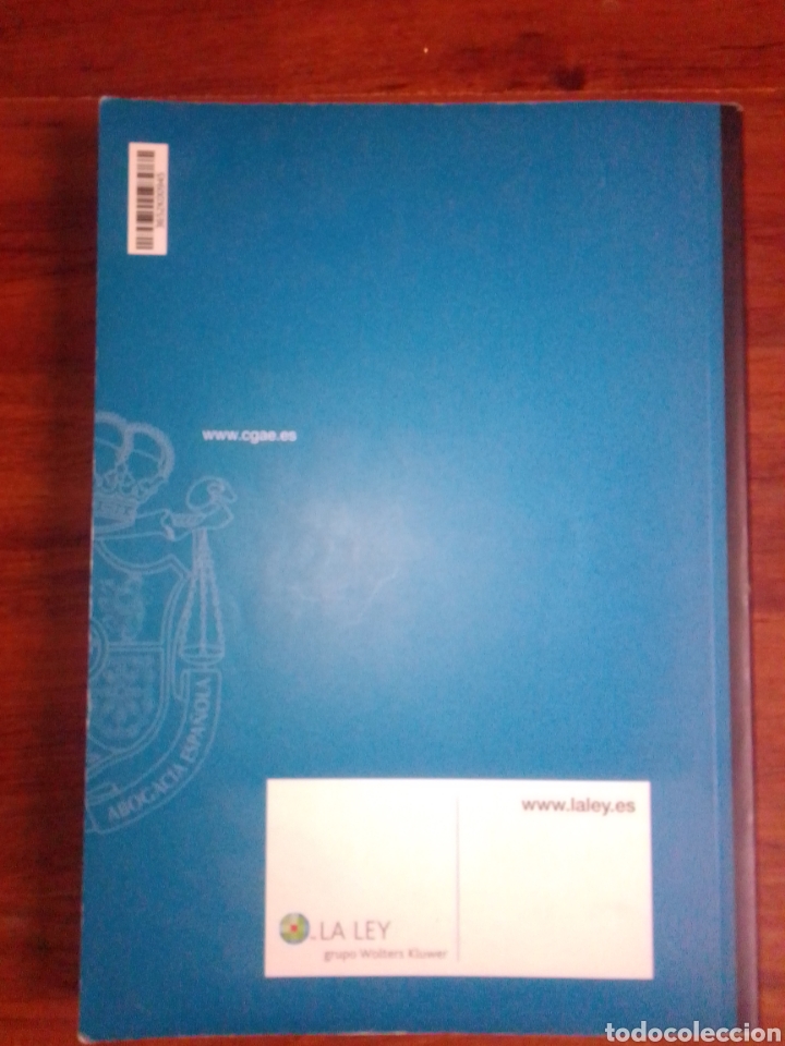 Libros de segunda mano: C&oacute;digo Penal ....... - Foto 2