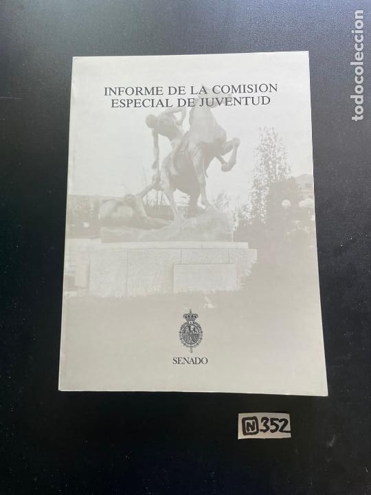 Libros de segunda mano: Informe de la comisi&oacute;n especial de juventud - Foto 1