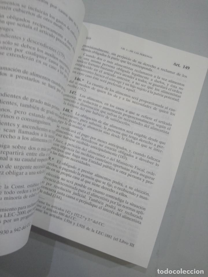 Libros de segunda mano: C&oacute;digo civil - Foto 3