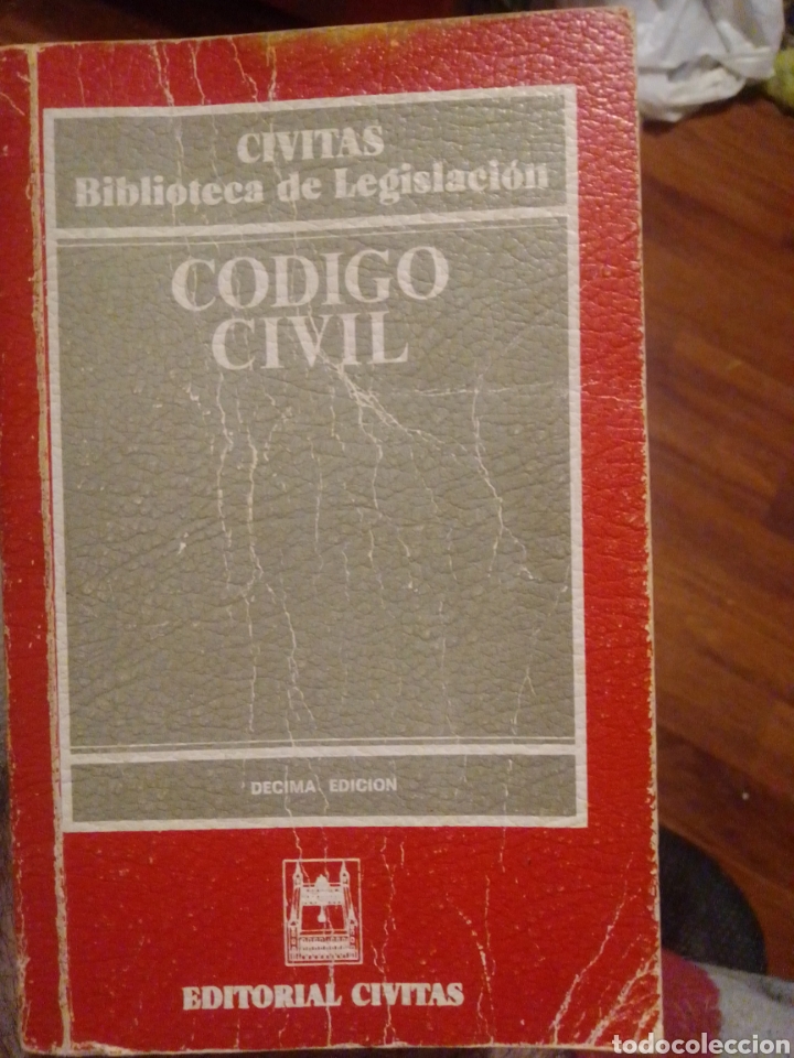 Libros de segunda mano: C&oacute;digo Civil - Foto 1
