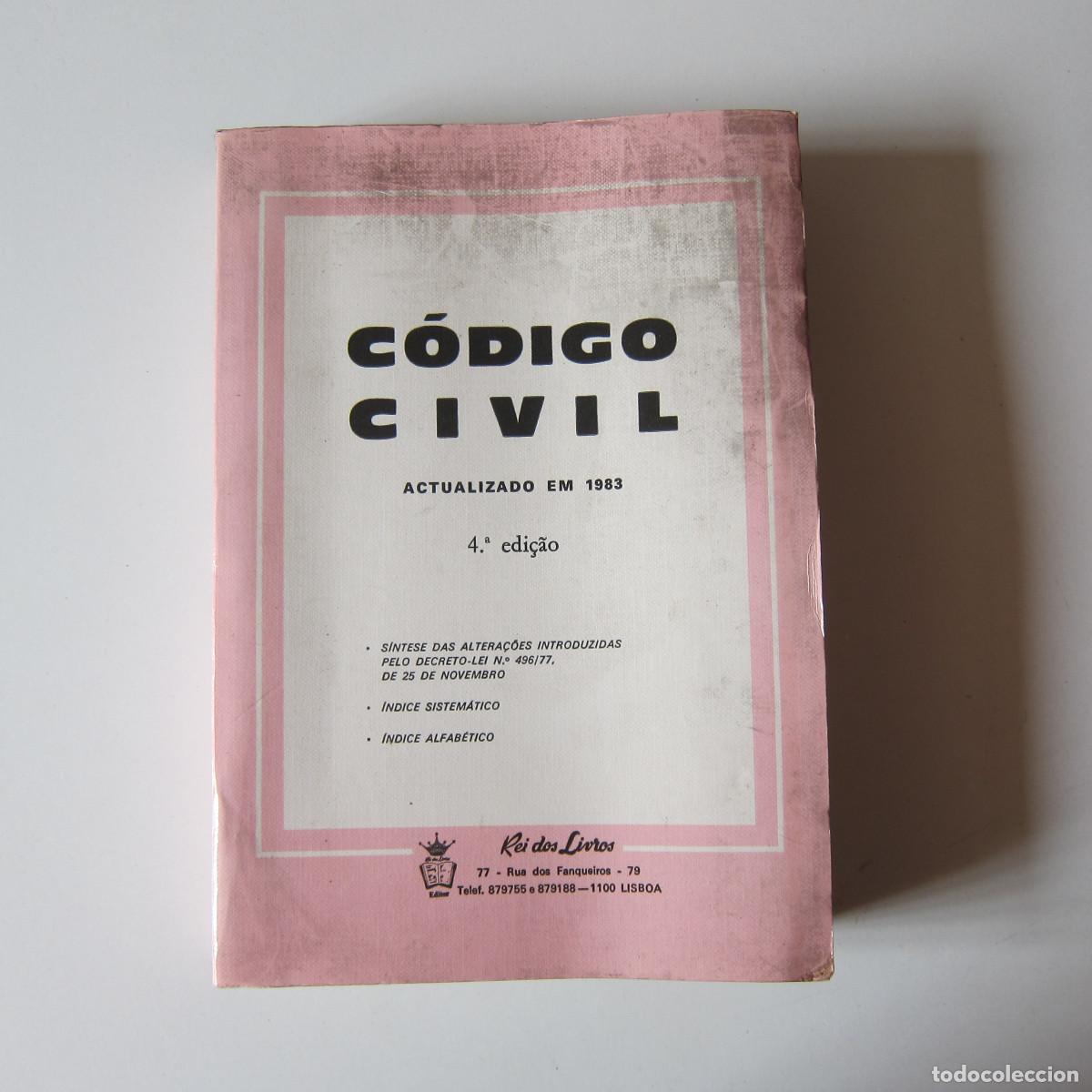 Libros de segunda mano: C&Oacute;DIGO CIVIL. PORTUGU&Eacute;S. DERECHO - Foto 1