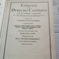 Libros de segunda mano: CÓDIGO DE DERECHO CANONICO/BIBLIOTECA DE AUTORES CRISTIANOS. Lote 388898289