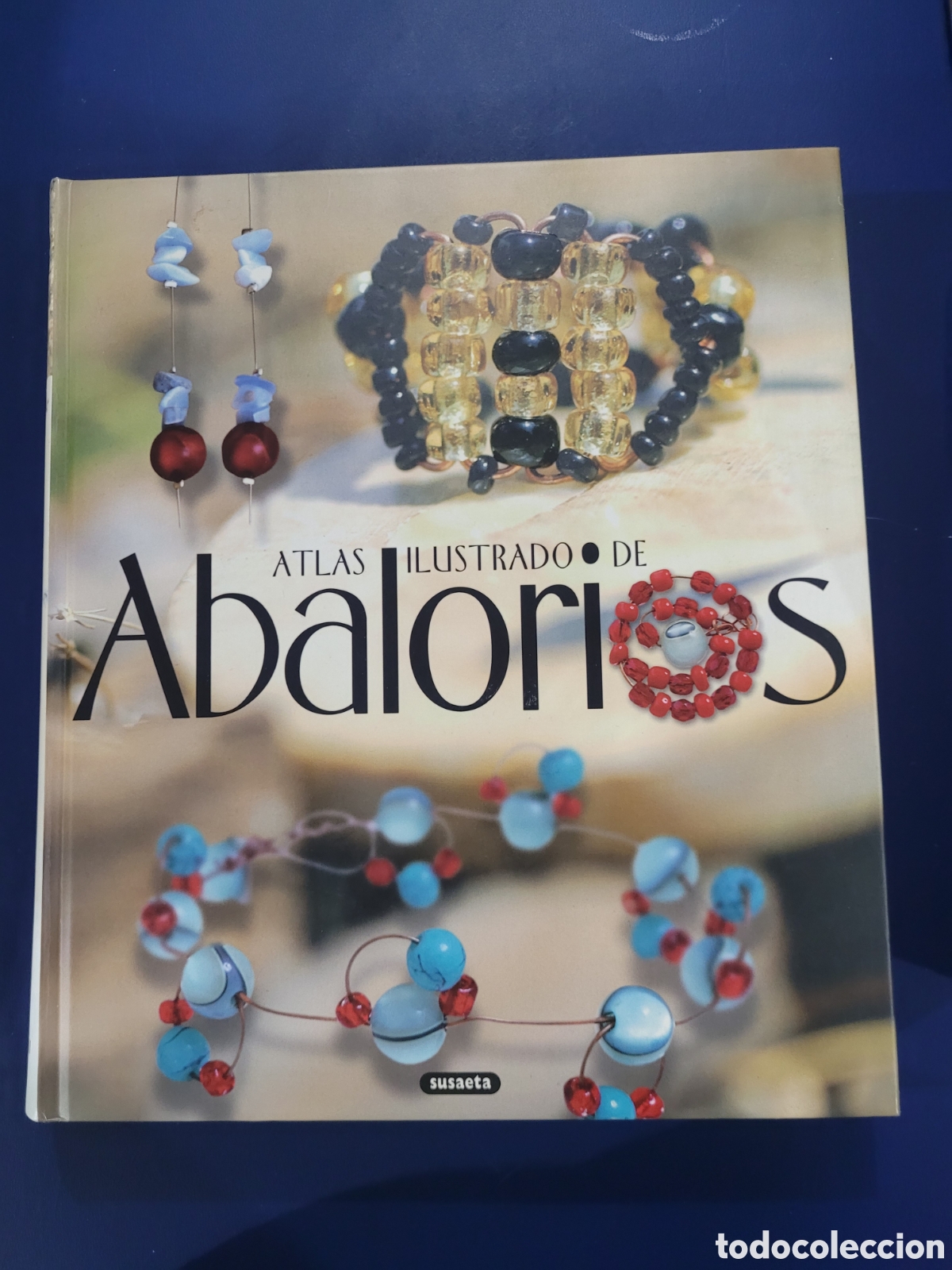 Libros de segunda mano: ATLAS ILUSTRADO DE ABALORIOS SUSAETA 2006