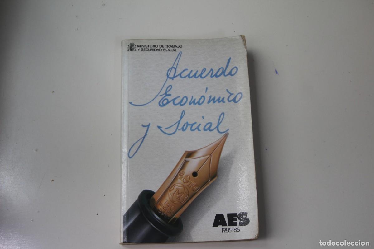 Libri di seconda mano: ACUERDO ECON&Oacute;MICO Y SOCIAL