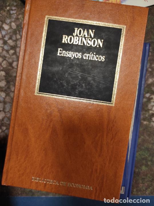 Libros de segunda mano: Ensayos cr&iacute;ticos.- Robinson, Joan - Foto 1