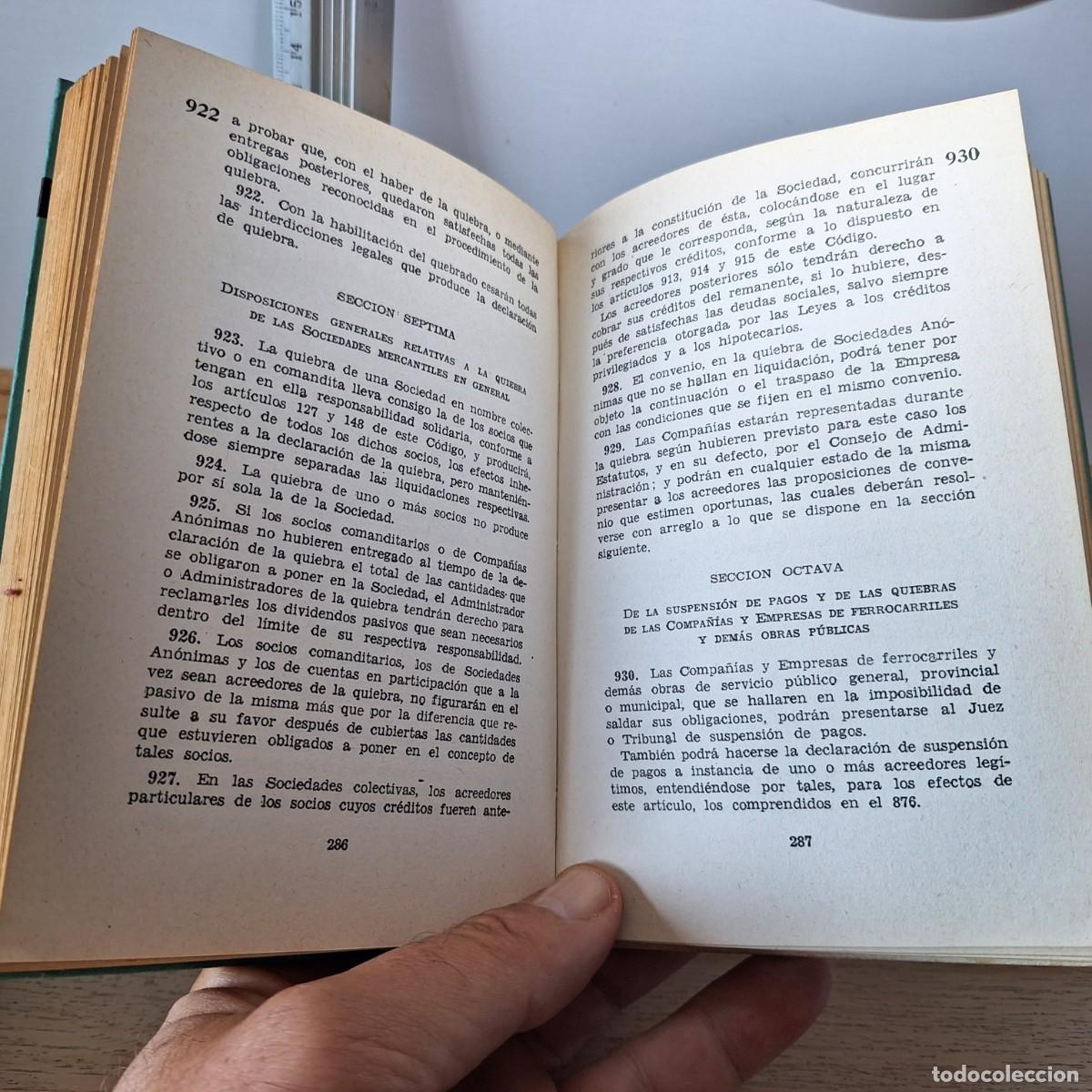 Libros de segunda mano: C&oacute;digo de comercio. BOE, 1969. 475 pp. 410 g - Foto 2