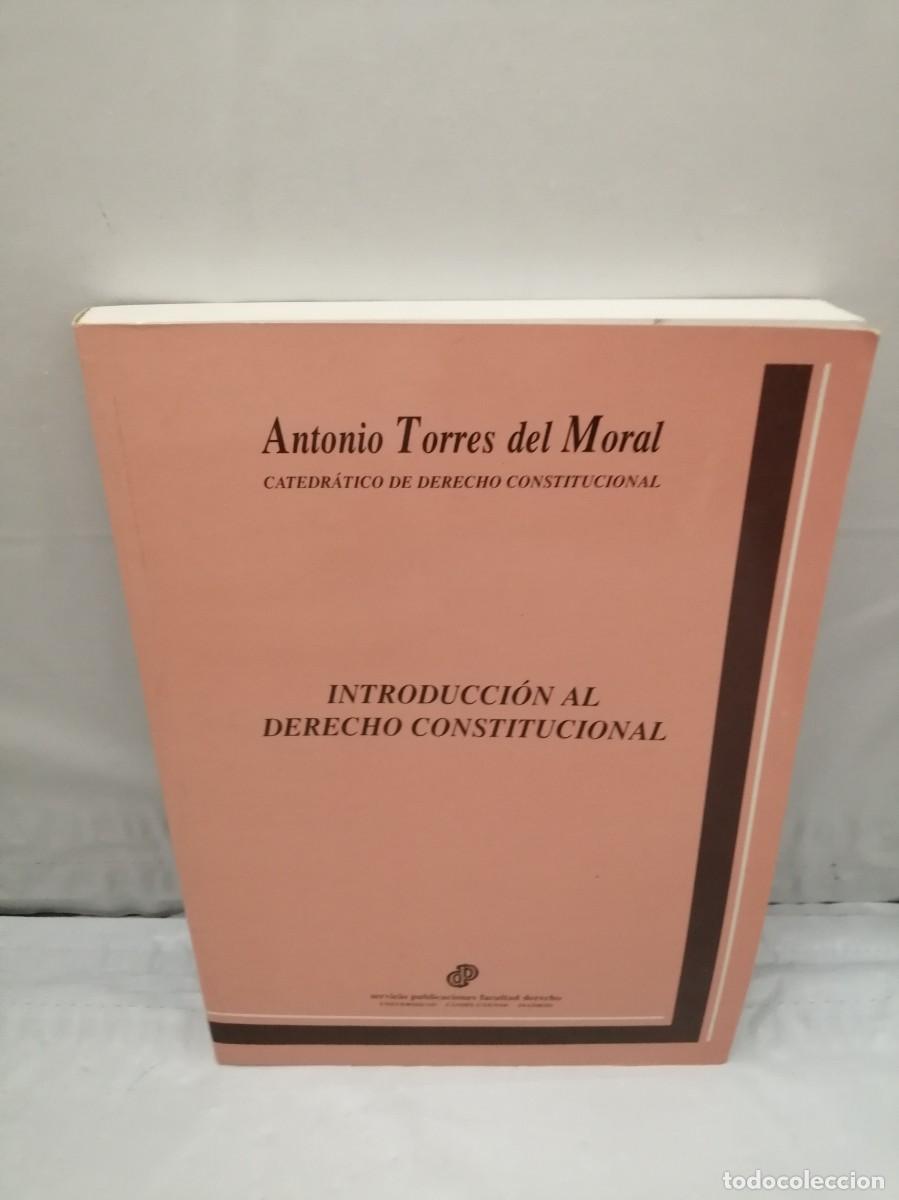 Libros de segunda mano: Introducci&oacute;n al Derecho Constitucional - Foto 1
