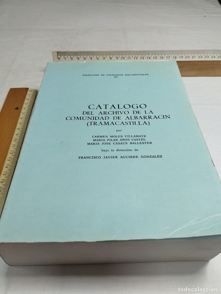 Gebrauchte B&uuml;cher: Cat&aacute;logo del archivo de la comunidad de Albarrac&iacute;n (Tramacastillsa). F. J. Aguirre, 1990