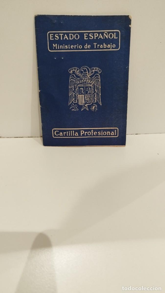 Libros de segunda mano: Antigua cartilla profesional,a&ntilde;os 50 estado espa&ntilde;ol ministerio de trabajo.Murcia Caravaca Vilassar