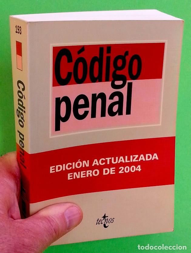 Libros de segunda mano: C&oacute;digo penal &ndash; 2004 - Editorial Tecnos - Foto 4