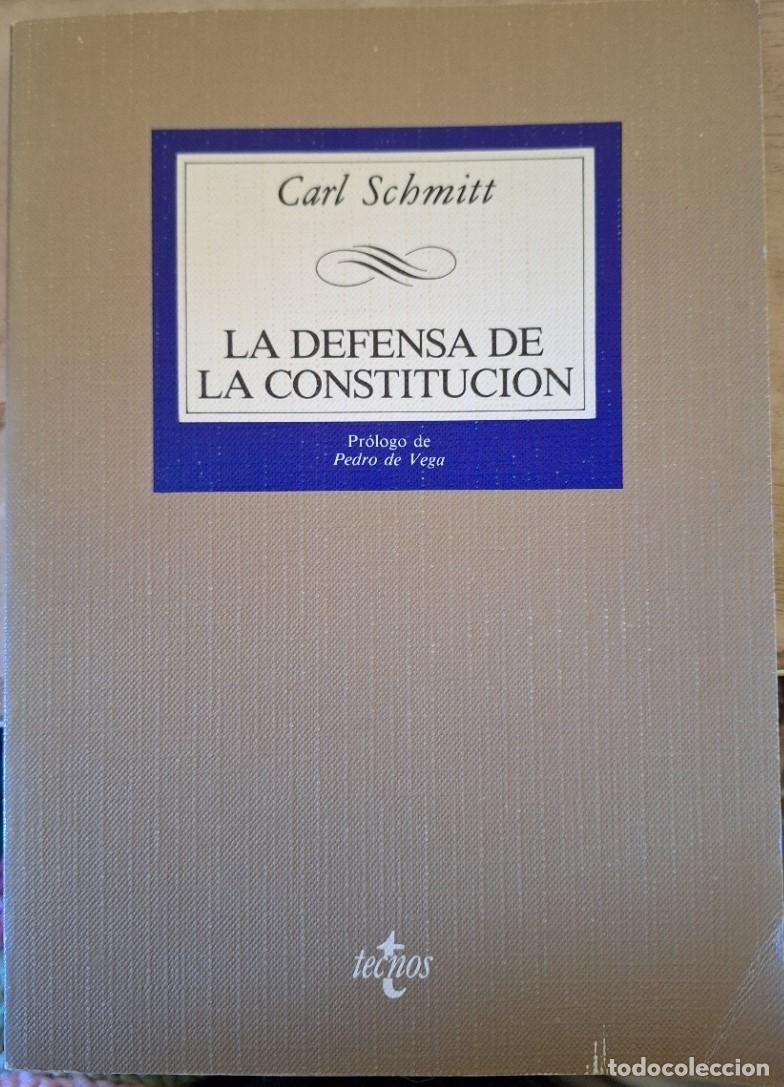 Libros de segunda mano: LA DEFENSA DE LA CONSTITUCION. - SCHMITT, Carl. - Foto 1