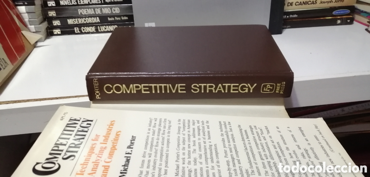 Libros de segunda mano: Competitive Strategy Michael E. Porter Techniques for Analyzing Industries and Competitors - Foto 16