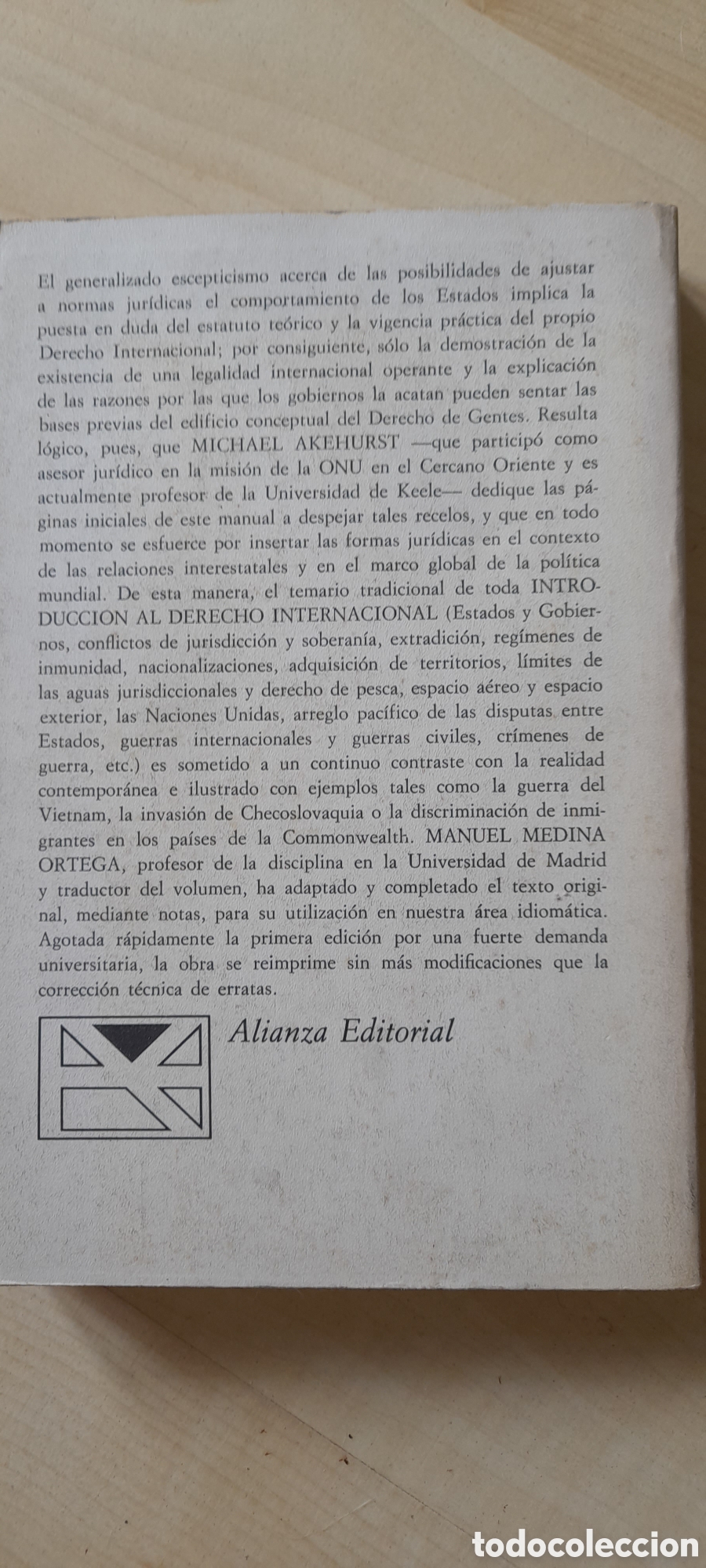 Libros de segunda mano: Introducci&oacute;n al Derecho Internacional. Michael Akehust - Foto 2