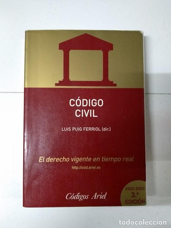Libros de segunda mano: C&oacute;digo Civil - Luis Puig Ferriol (dir.) - Foto 1