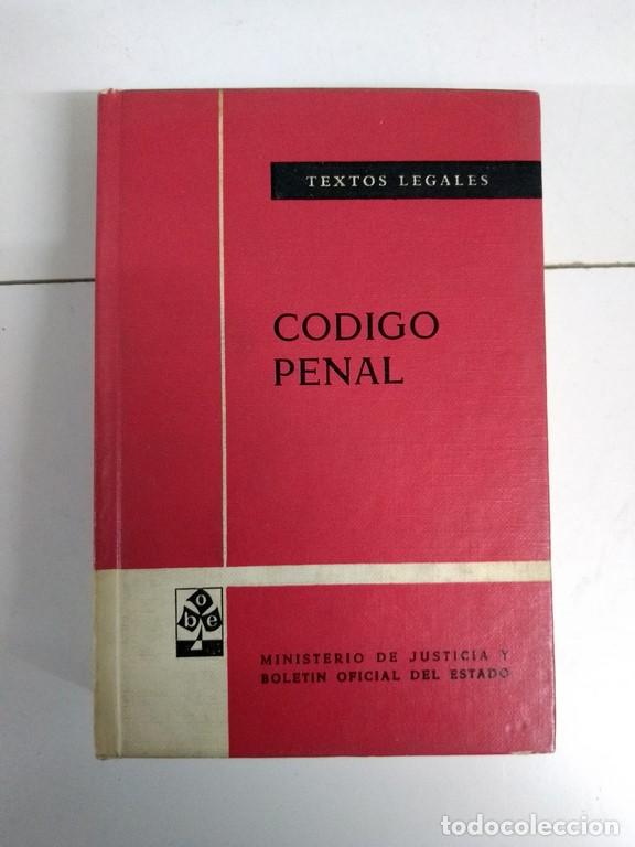 Libros de segunda mano: C&oacute;digo penal - Foto 1