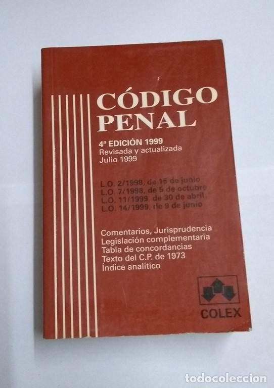 Libros de segunda mano: C&oacute;digo Penal, 1999 - Foto 1