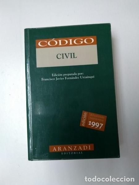 Libros de segunda mano: Codigo Civil - Foto 1
