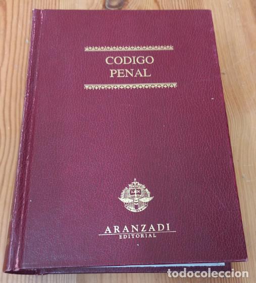 Libros de segunda mano: CODIGO PENAL, ARANZADI 1999 - Foto 2