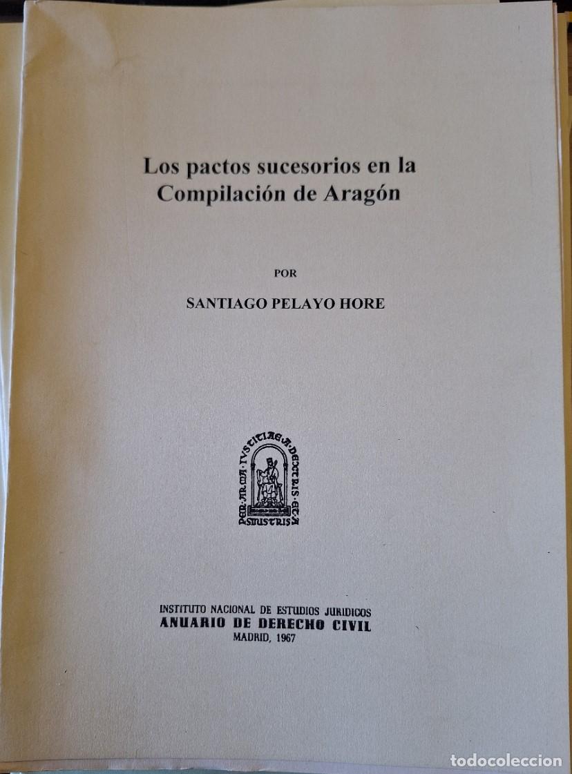 Libri di seconda mano: UN NUEVO LIBRO DE DERECHO INMOBILIARIO REGISTRAL. (SEPARATA DE LA REV. CRITICA DE DERECHO INMOBILIA