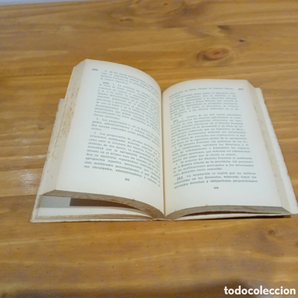 Libros de segunda mano: Textos legales. Ley y reglamento de montes - Foto 4