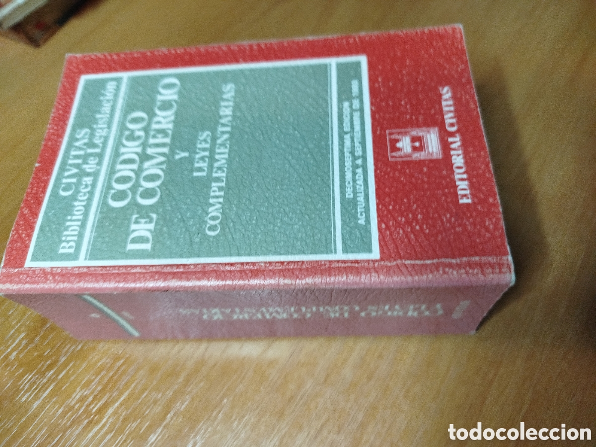 Libros de segunda mano: C&oacute;digo de Comercio y leyes complementarias. C&iacute;vitas biblioteca de legislaci&oacute;n. - Foto 1