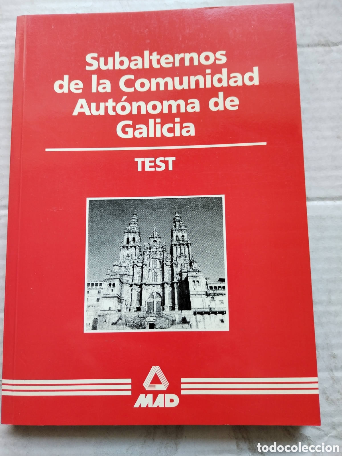 Libros de segunda mano: SUBALTERNOS DE LA COMUNIDAD AUT&Oacute;NOMO DE GALICIA