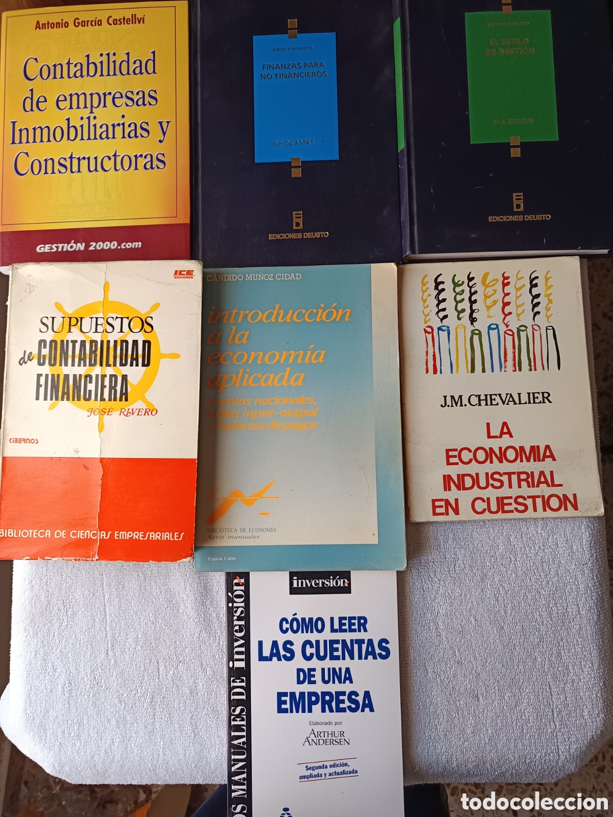 Libri di seconda mano: lote 7 libros de economia. Tambi&eacute;n sueltos