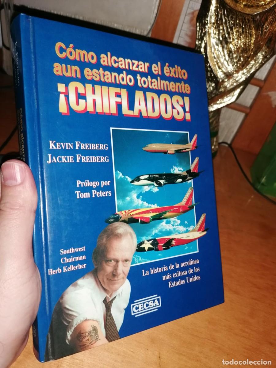 Libri di seconda mano: Libro: C&Oacute;MO ALCANZAR EL &Eacute;XITO A&Uacute;N ESTANDO TOTALMENTE &iexcl;CHIFLADOS!