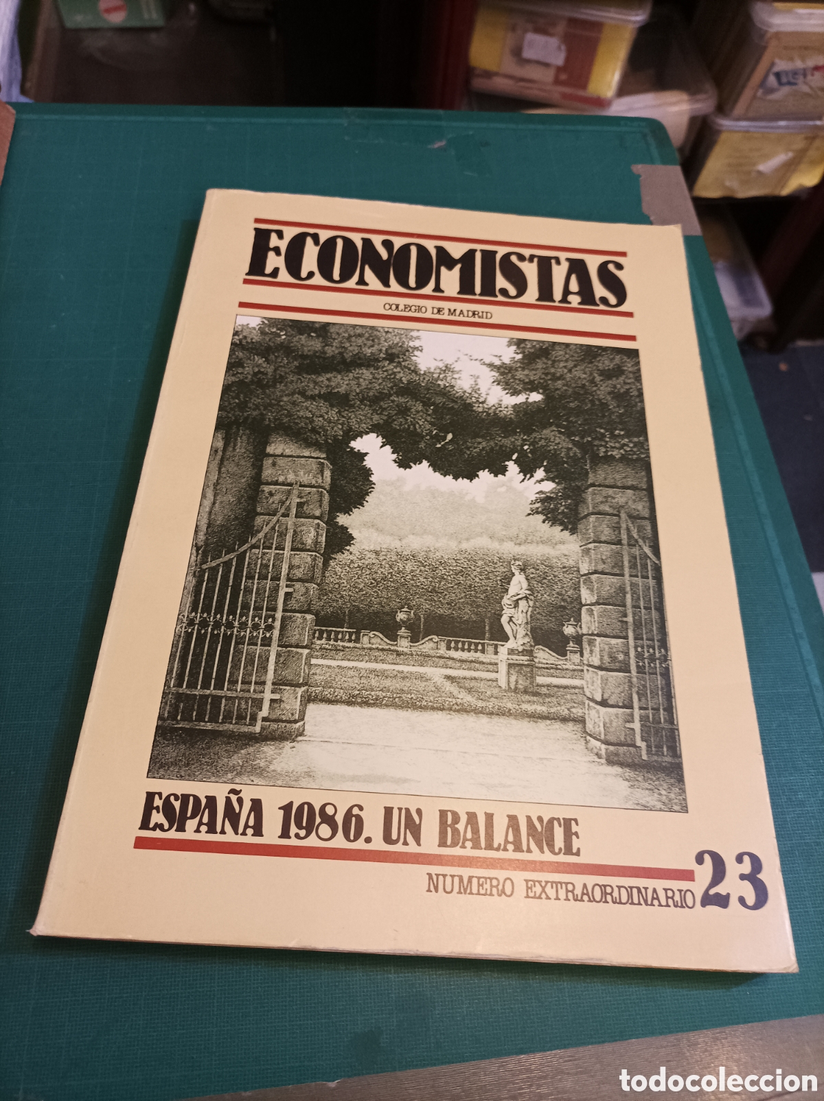 Gebrauchte B&uuml;cher: ECONOMISTAS .N EXTRAORDINARIO23.ESPA&Ntilde;A 1986.UN BALANCE.