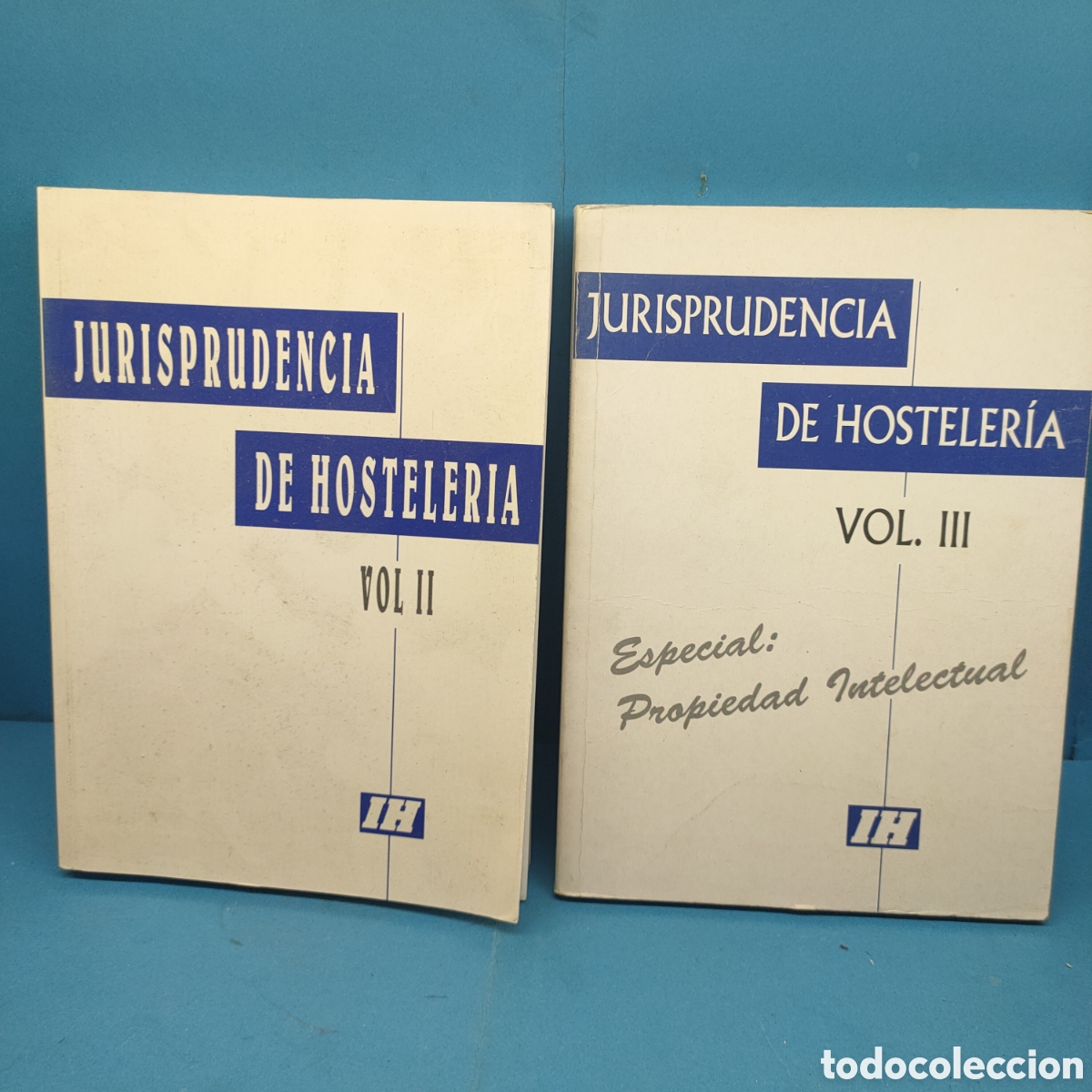 Libri di seconda mano: Jurisprudencia de hosteleria. Volumenes II y III. 1994.