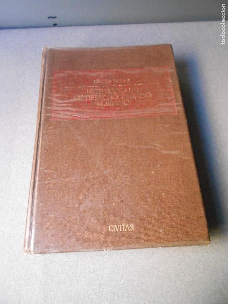 Second hand books: INSTITUCIONES DE DERECHO PRIVADO ROMANO