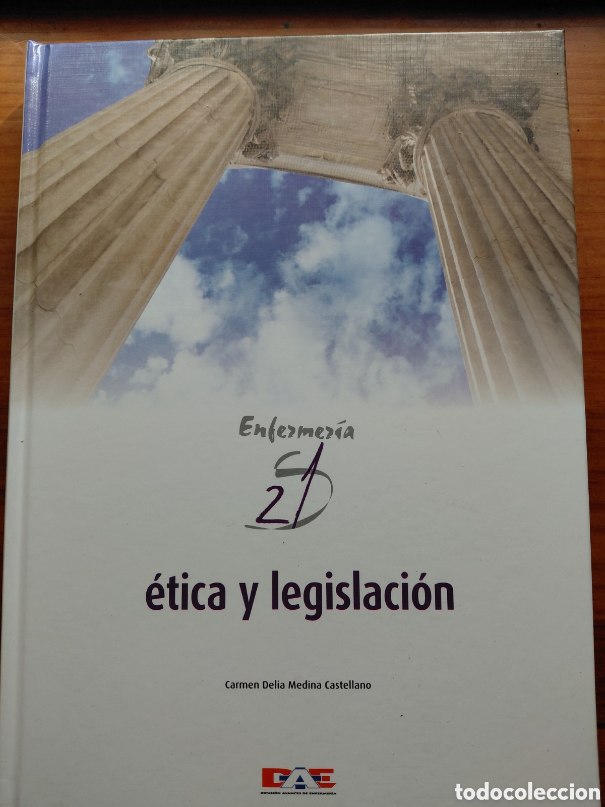 Libri di seconda mano: &Eacute;tica y Legislaci&oacute;n, Carmen Delia Medina Castellano