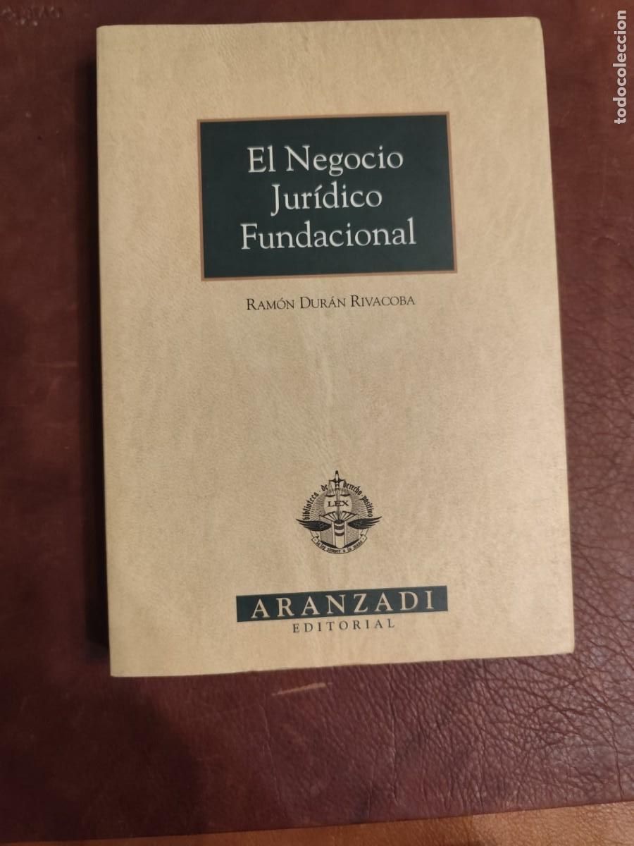 Libros de segunda mano: Ram&oacute;n Badenes Gasset. LAS FUNDACIONES DE DERECHO PRIVADO. DOCTRINA Y TEXTOS LEGALES.