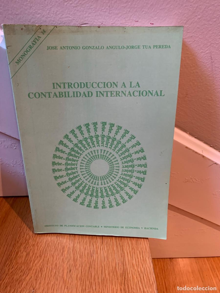 Libros de segunda mano: Introducci&oacute;n a la contabilidad internacional. - Foto 1